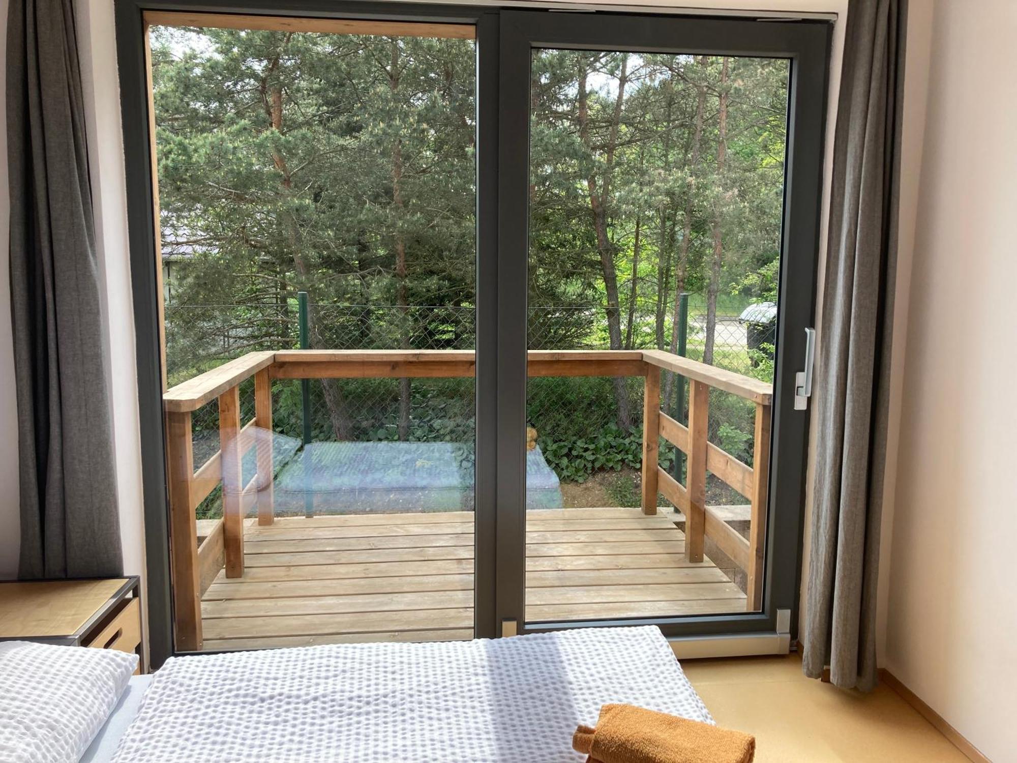 Klubovna u Kanálu KuK - apartman lux Racice  Exterior foto